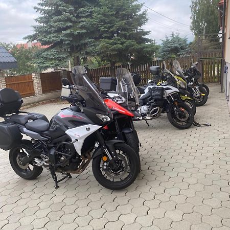 Penzión Vila Petra Bed&Breakfast Velky Slavkov Exterior foto