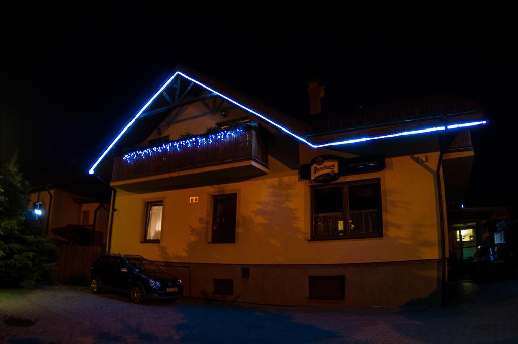 Penzión Vila Petra Bed&Breakfast Velky Slavkov Exterior foto